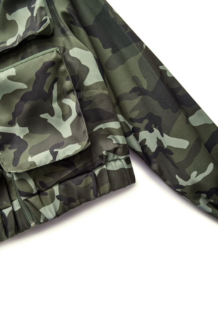 Stylish Camo Zipper Flap Pocket Jacket