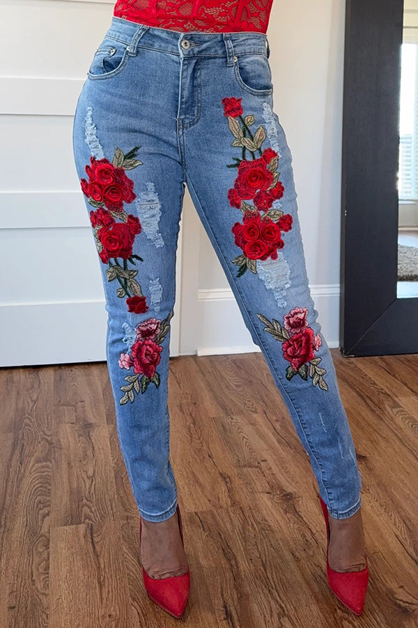 Fashionable Embroidered 3D Rose Ripped Jeans