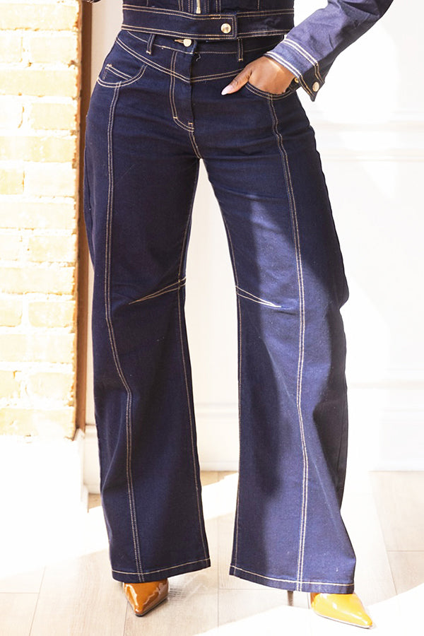 Stylish Topstitched Barrel Leg Jeans